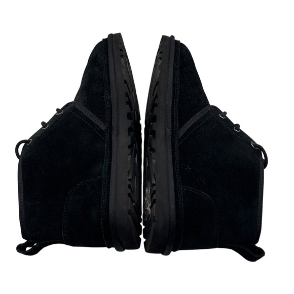 UGG‎ Neumel Men\'s Black Suede Chukka Boots Shearling Lined Size 11